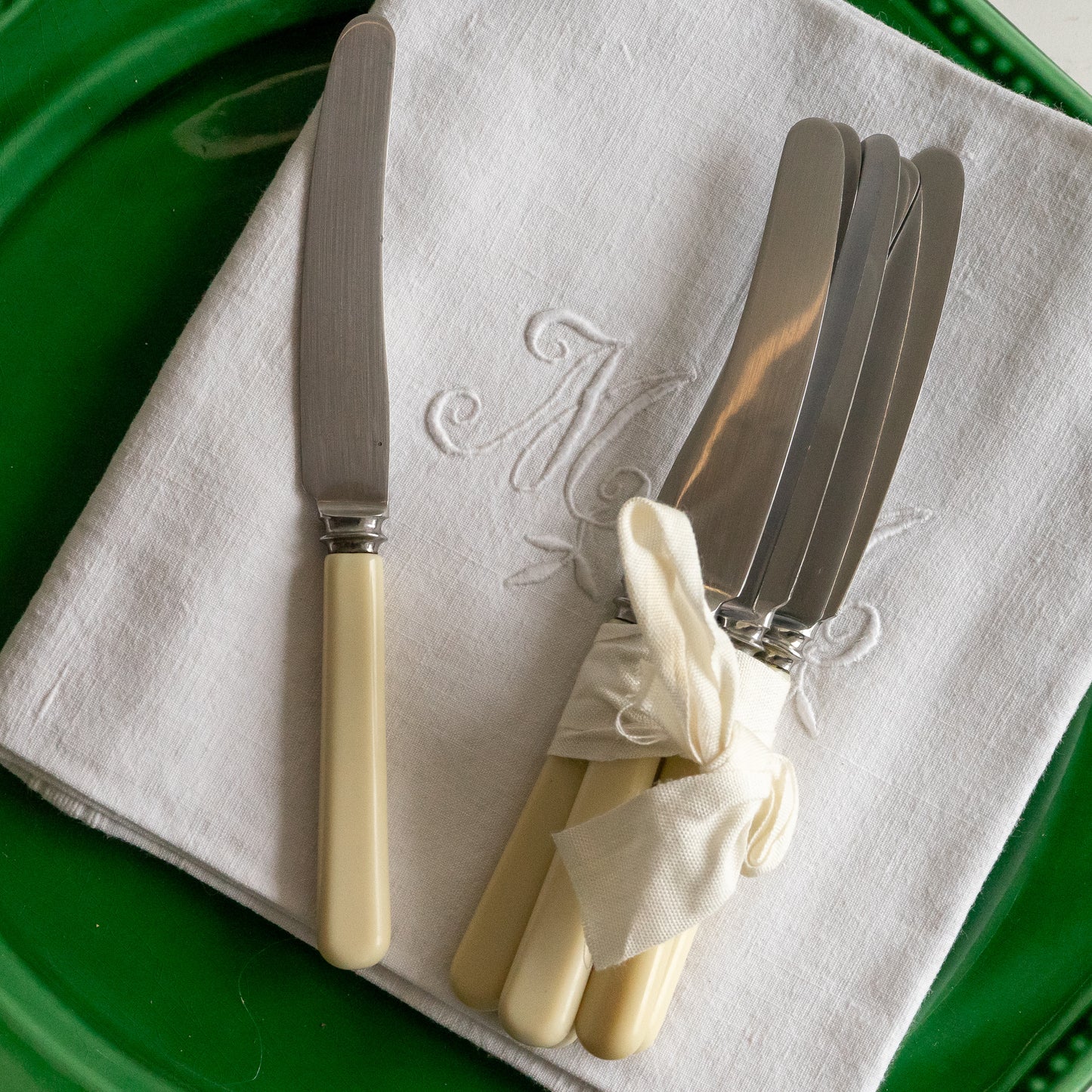 6 Faux Bone Handle Butter Knives