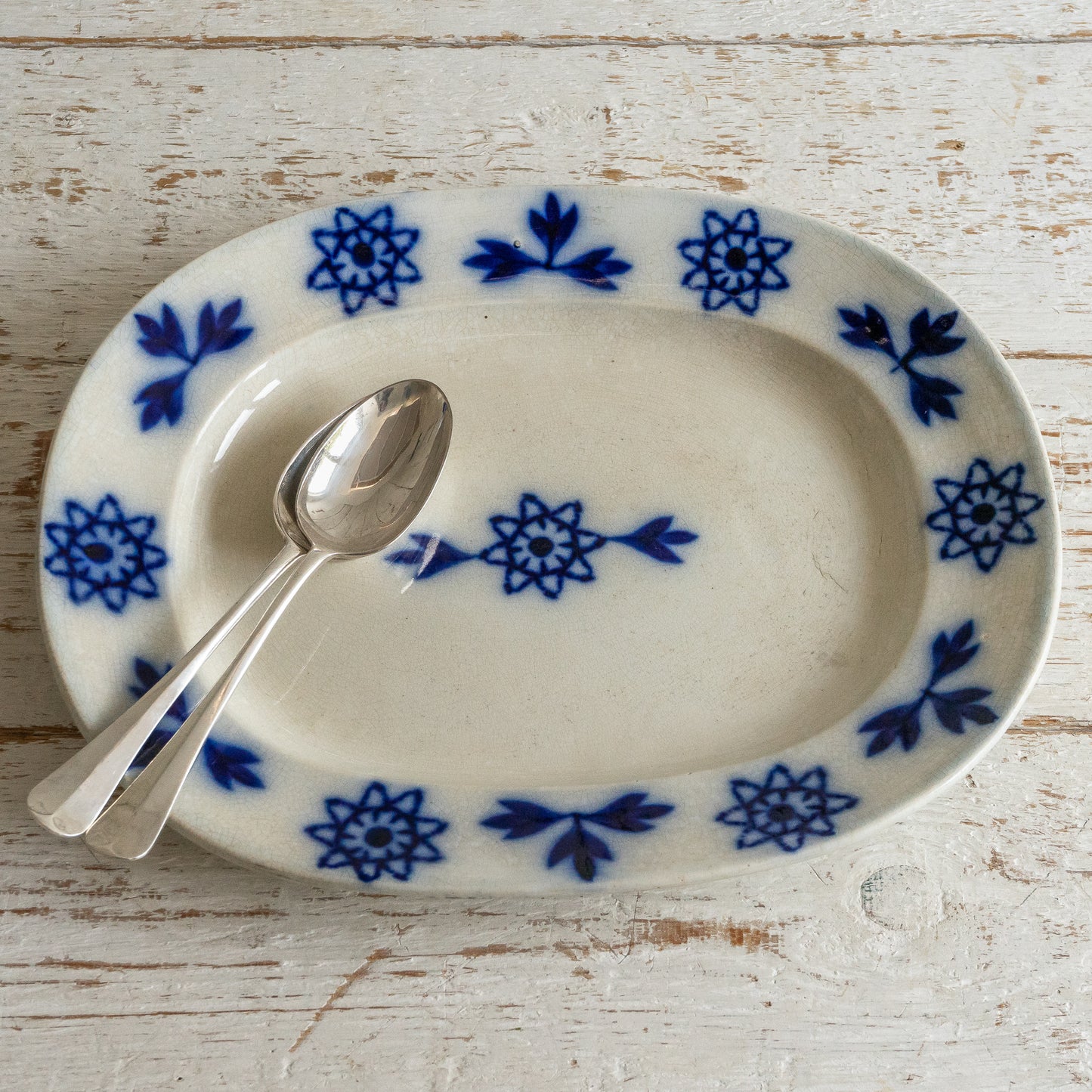 ANTIQUE FLOW BLUE SERVING PLATE
