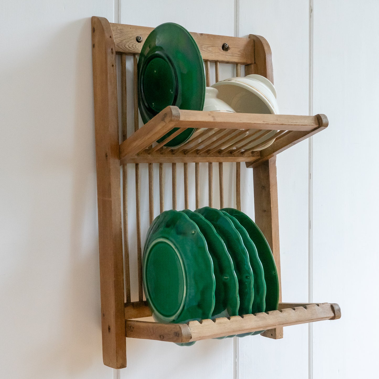 Antique Rustic Wall Hung Pine Plate Rack
