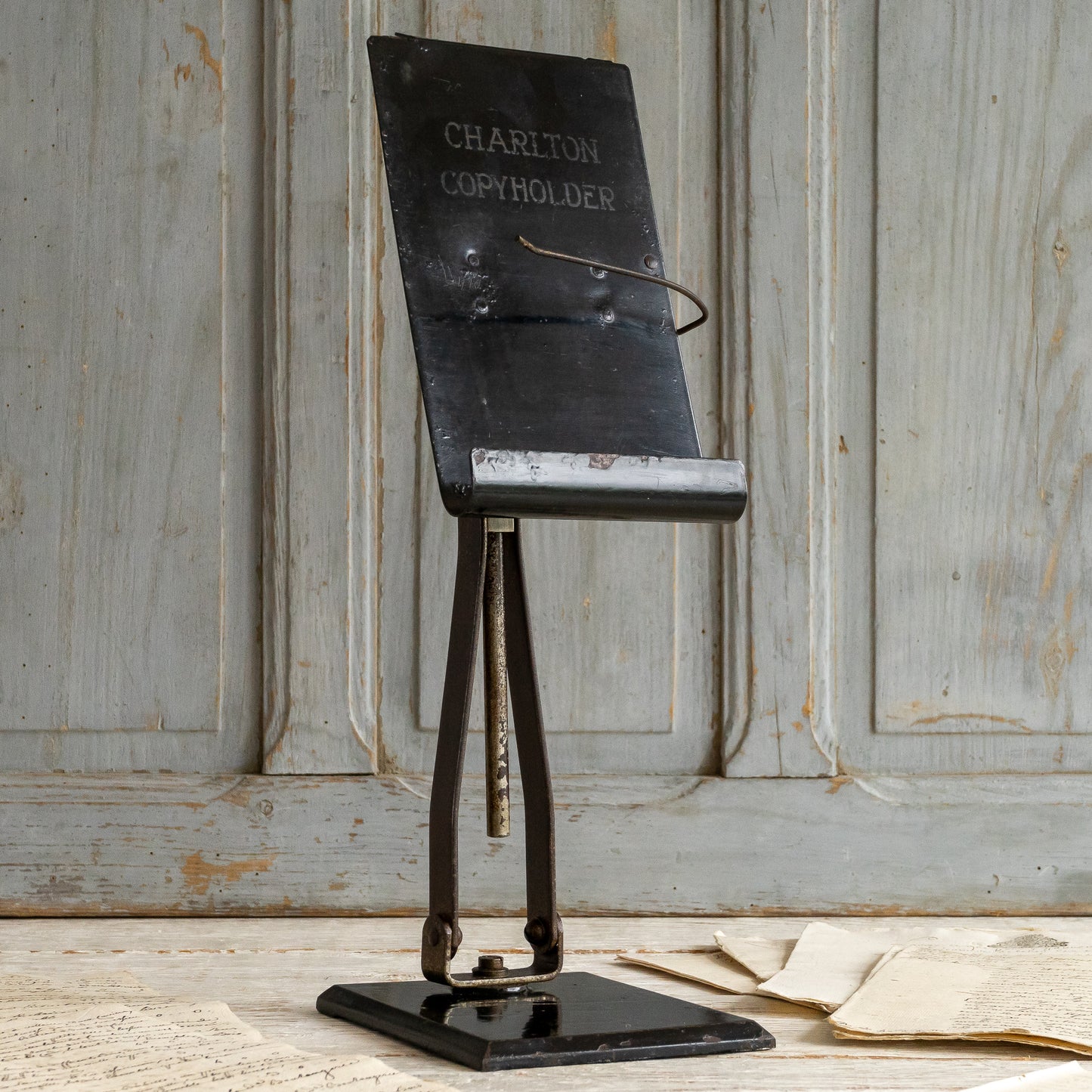 Charming Vintage Metal Book Rest Stand