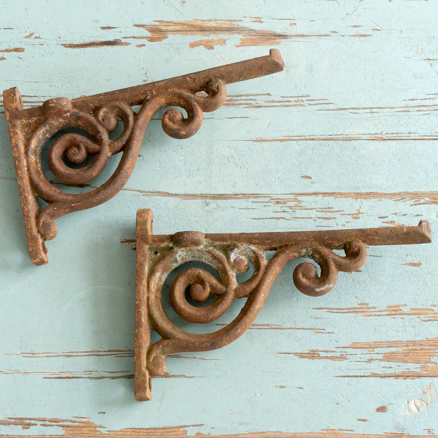 Decorative Rustic Cast Iron Shelf Brackets