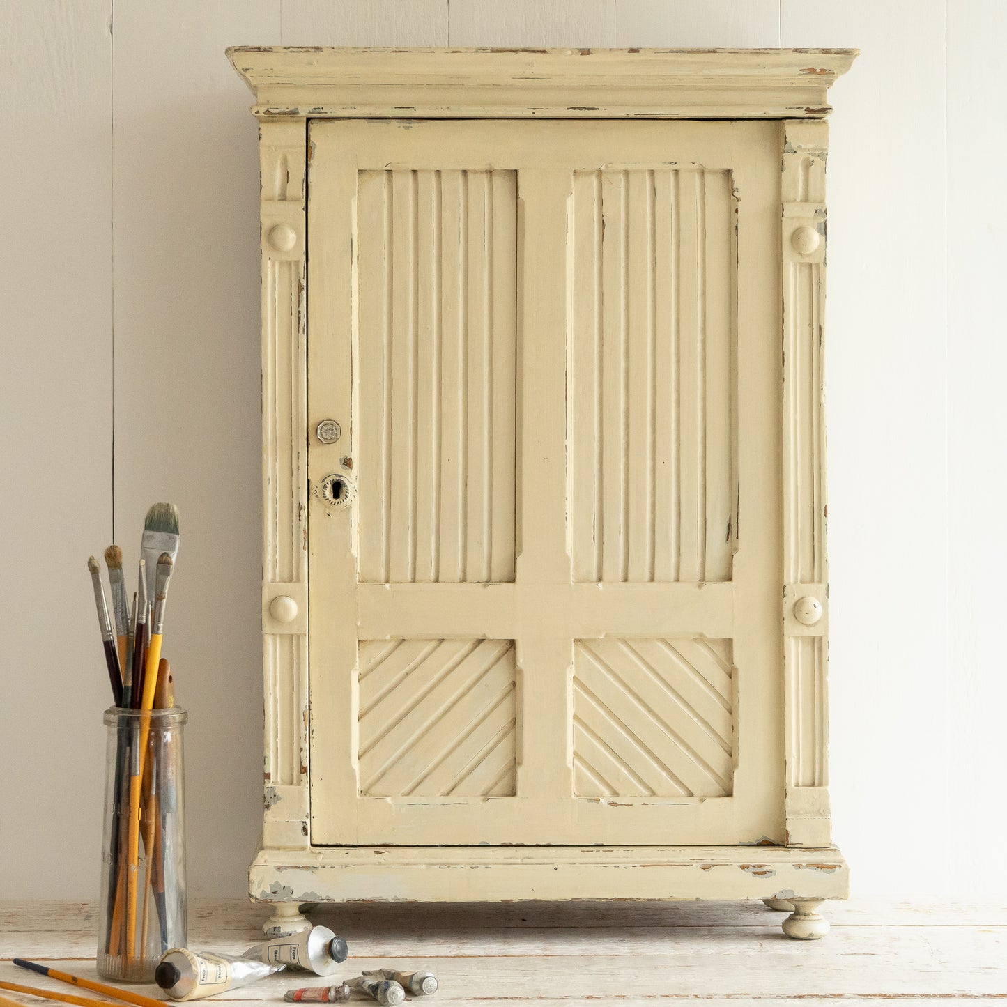 Decorative Table Top Cabinet