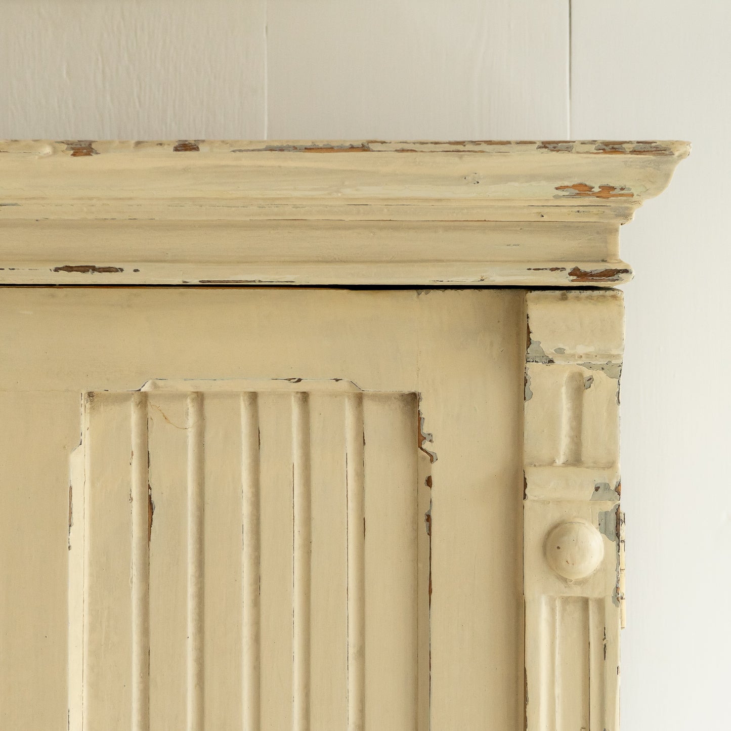 Decorative Table Top Cabinet