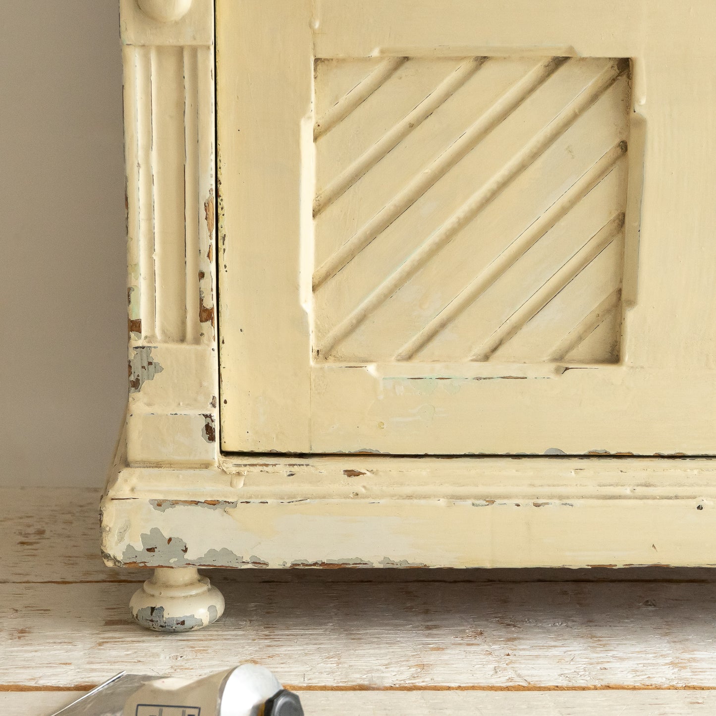 Decorative Table Top Cabinet