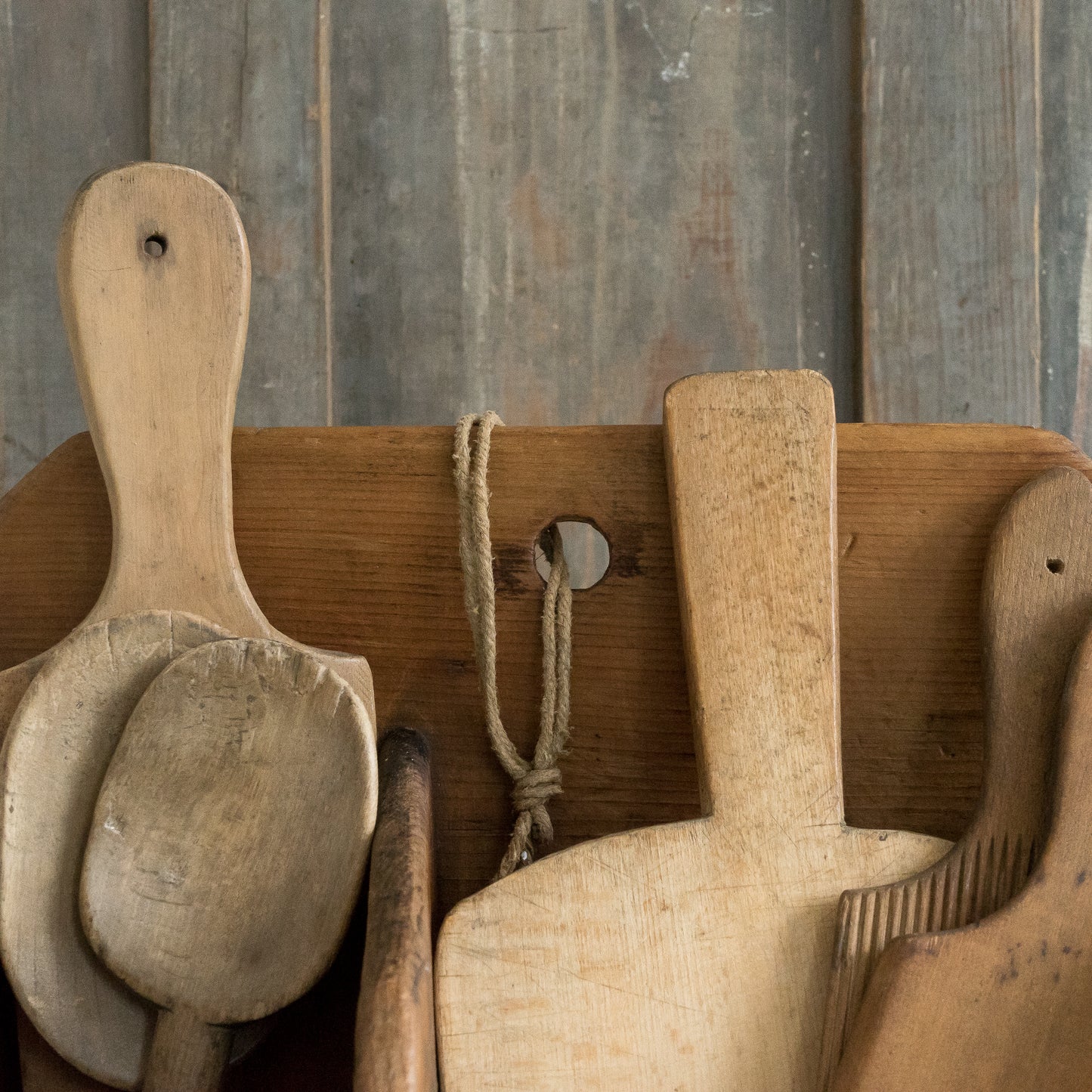 Fabulous Rustic Pine Box