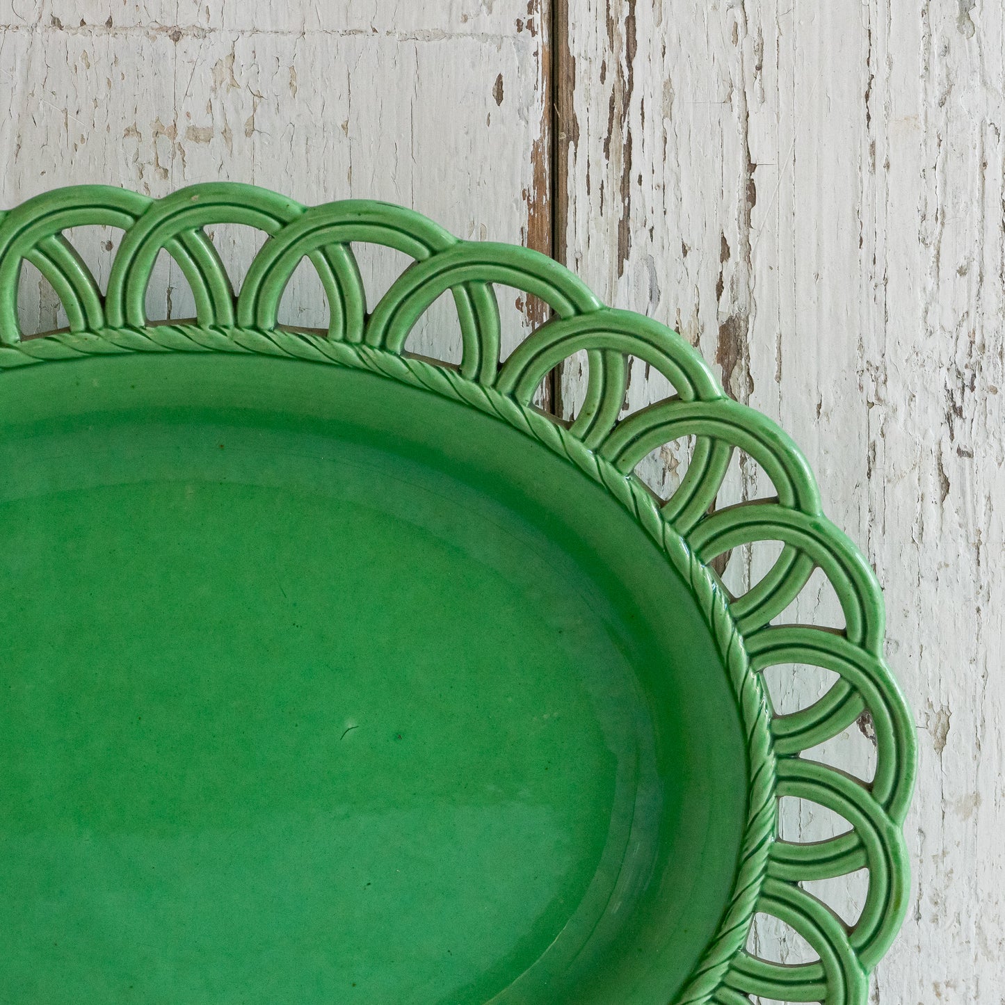 Pretty Decorative Oval Green Serving Plate