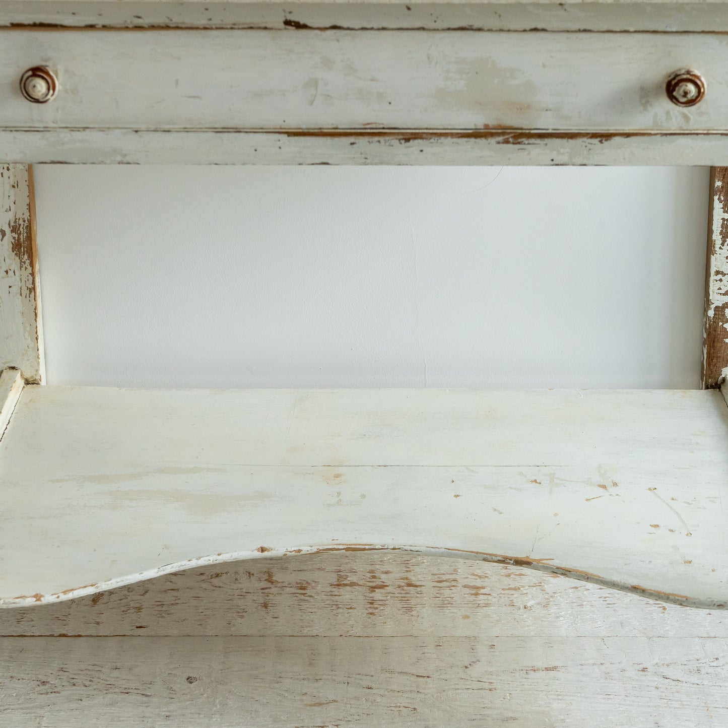 Pretty Painted Washstand Table