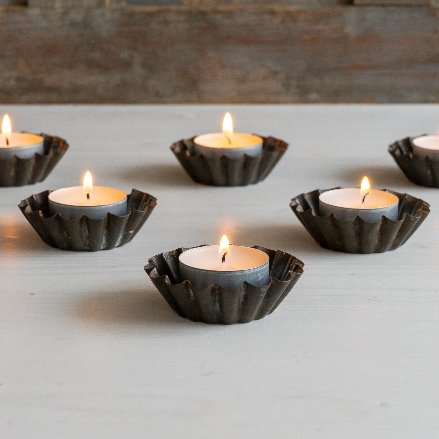 Set of 6 Rustic Fluted Patisserie Tins