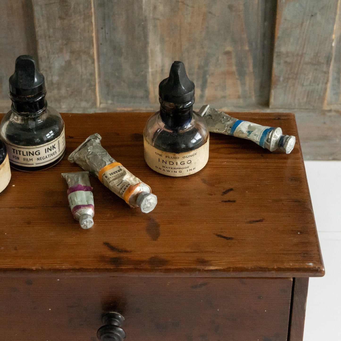 Sweet Little Set of Drawers