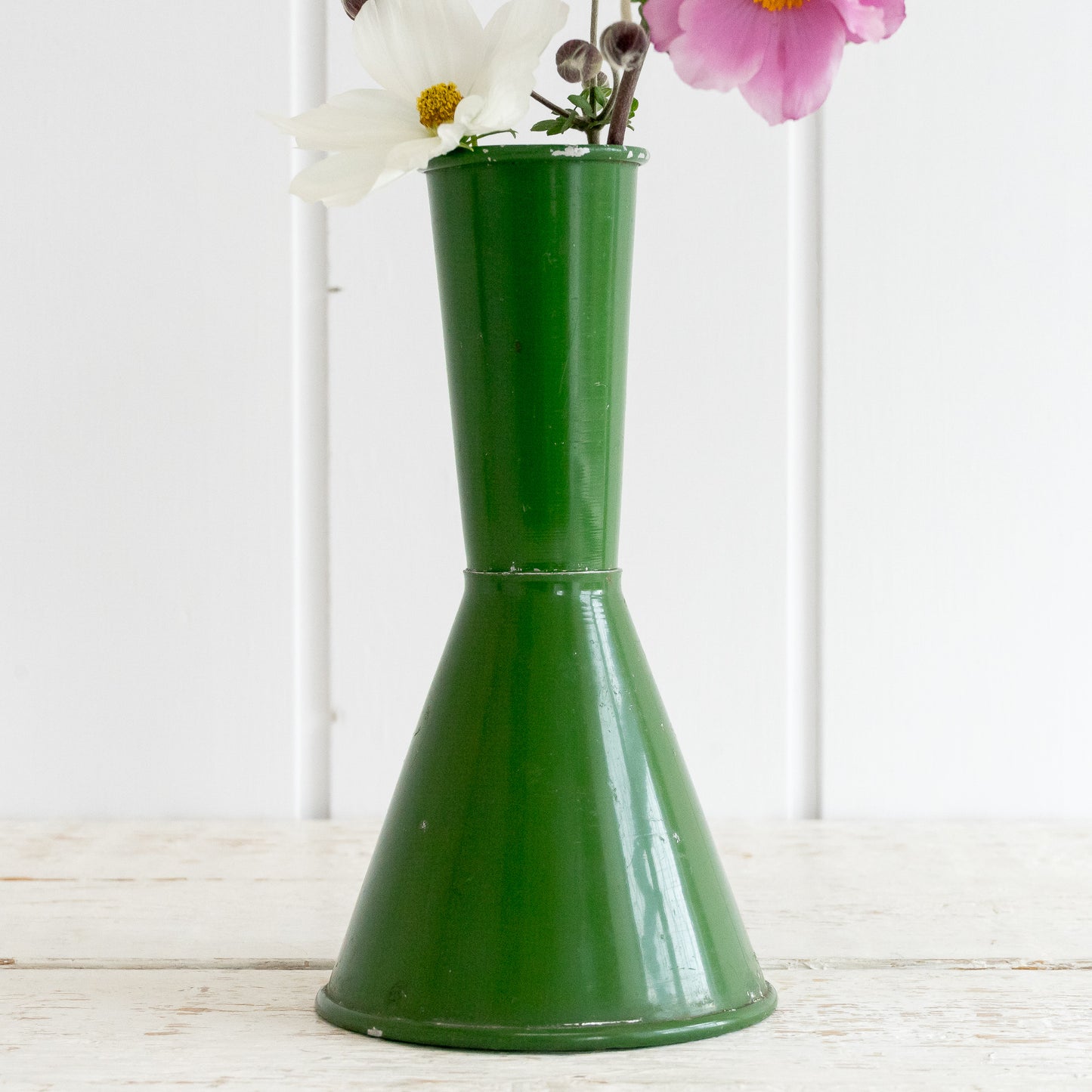 VINTAGE GREEN FLORAL HORTICULTURAL VASE