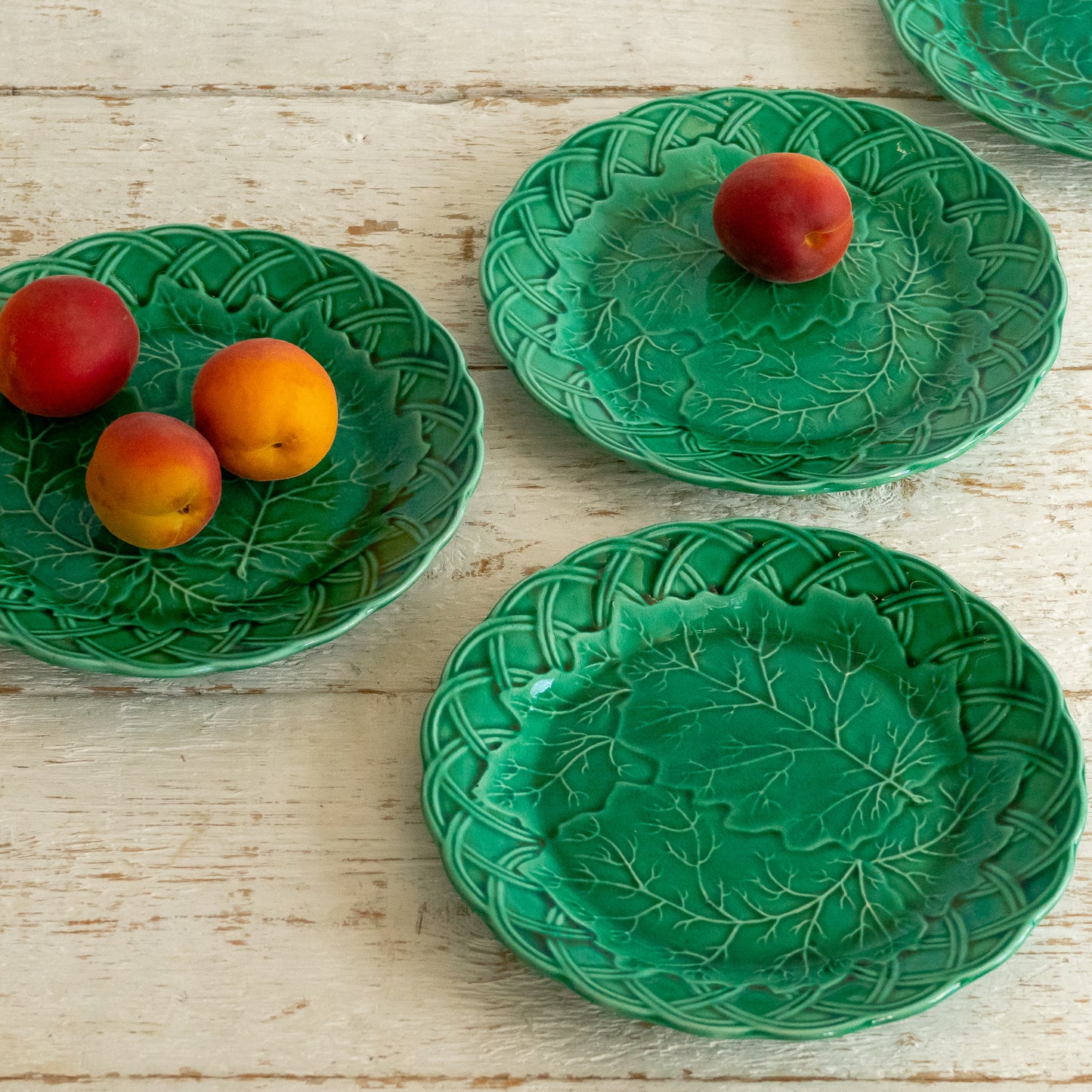 Vintage Green Leaf Plate