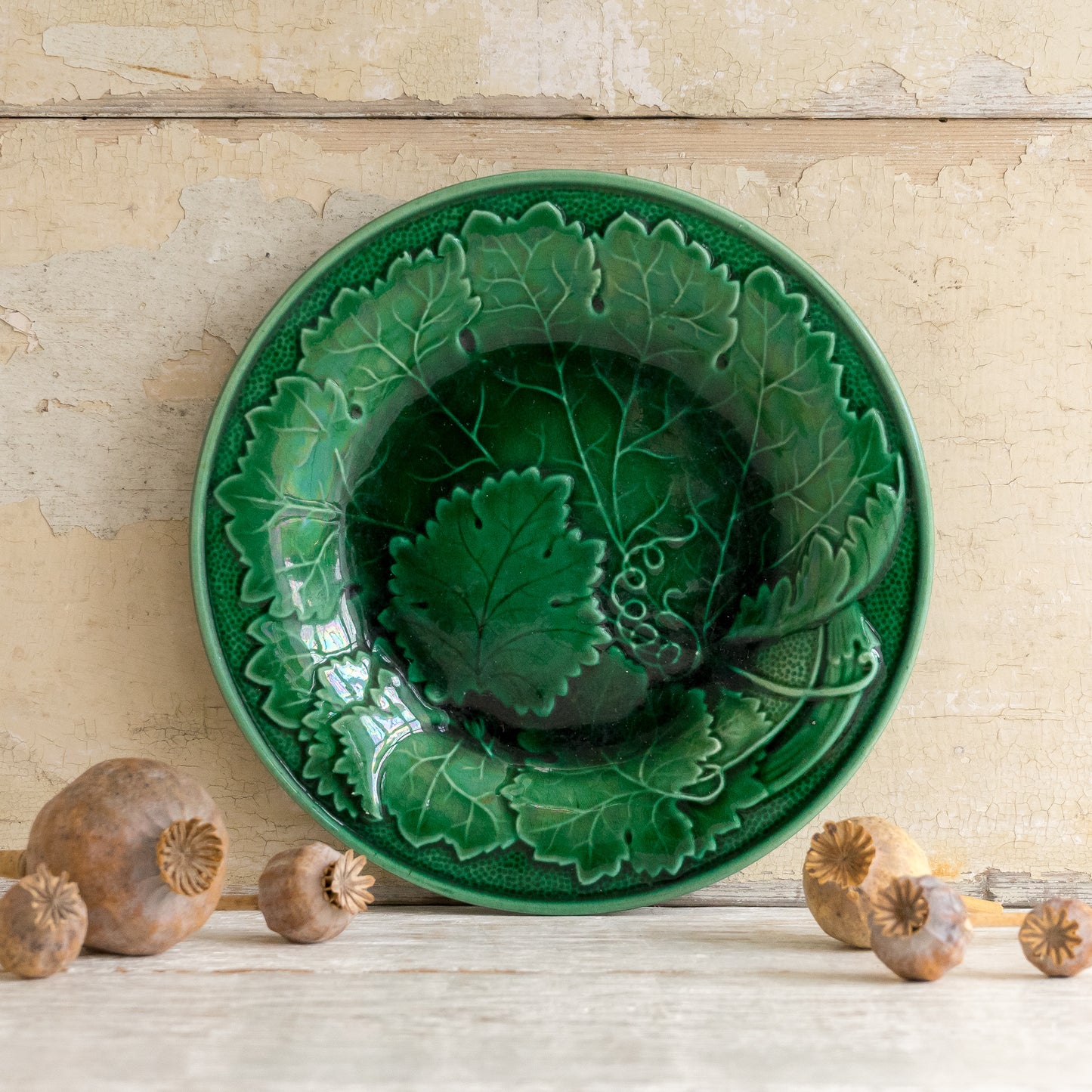 Vintage Green Vine Leaf Plate