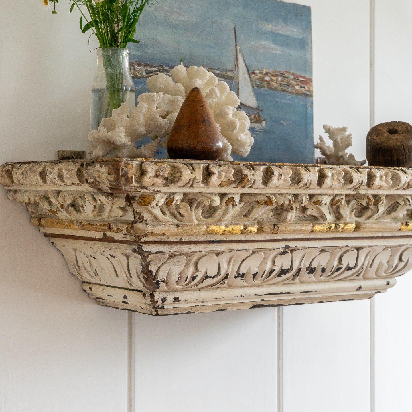 Highly Decorative Shelf