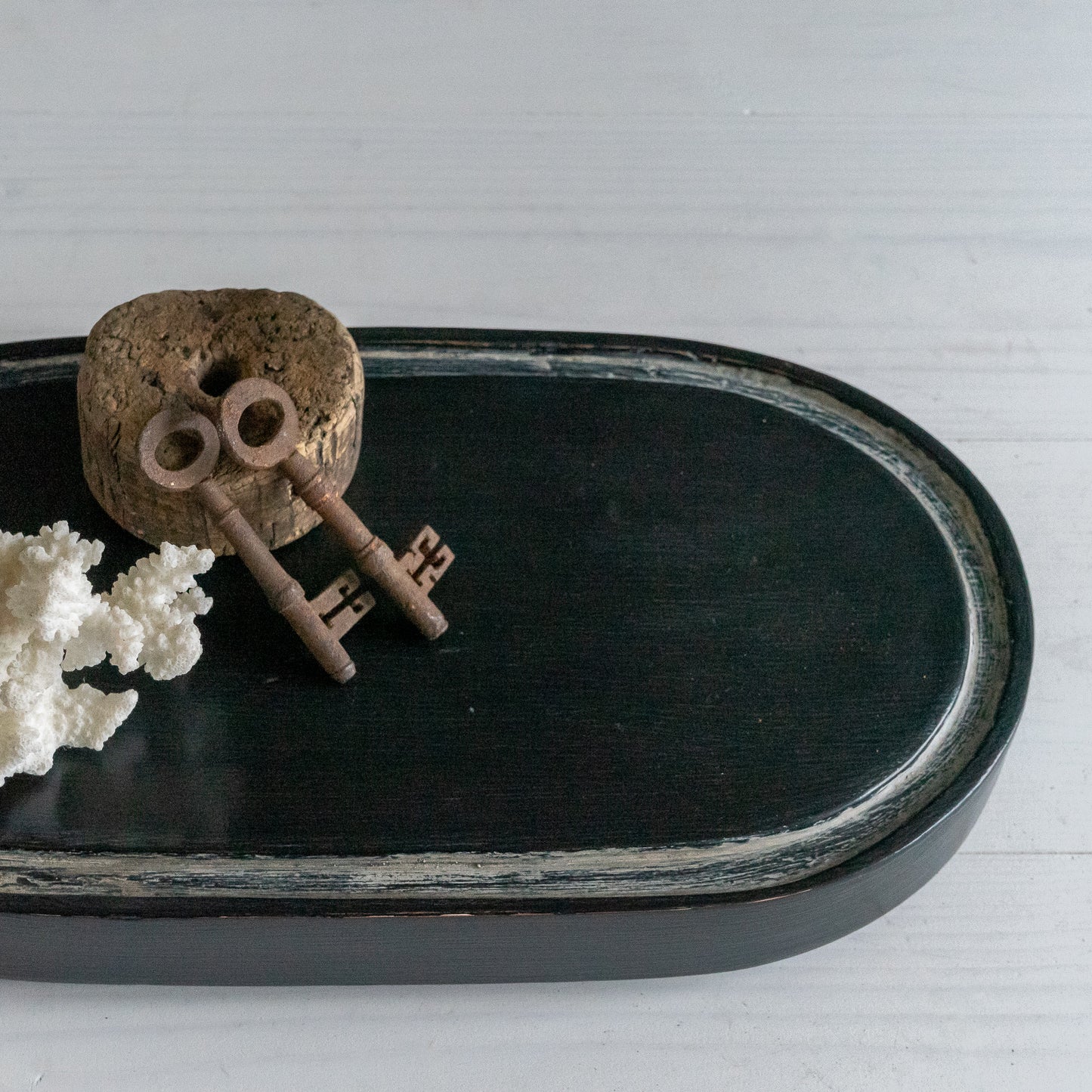 Vintage Oval Dome Base