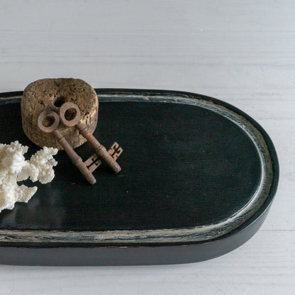 Vintage Oval Dome Base