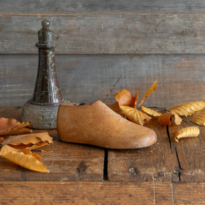 Vintage Wooden Childs Tiny Show Last