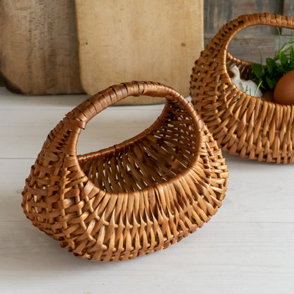 Cute Little Vintage 'Gondola' Basket
