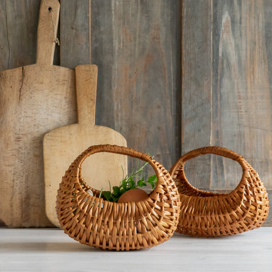 Cute Little Vintage 'Gondola' Basket