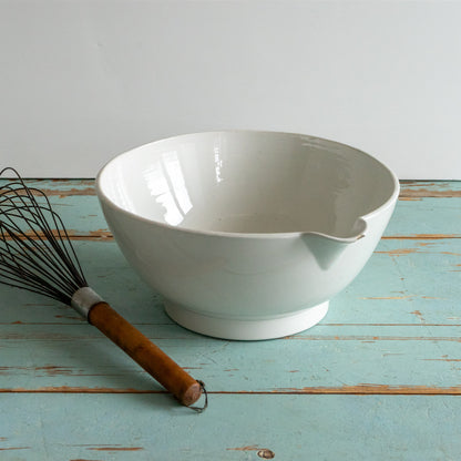 Large Ironstone Lipped Dairy Bowl