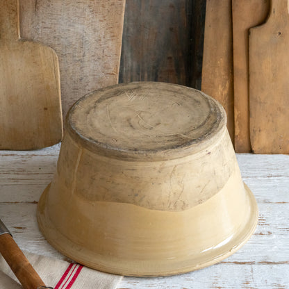 Large Rustic Cream Dairy Bowl