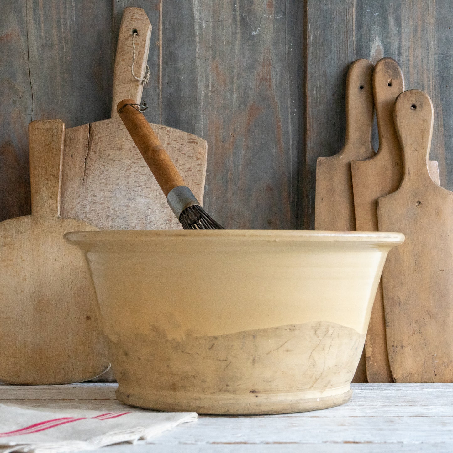 Large Rustic Cream Dairy Bowl