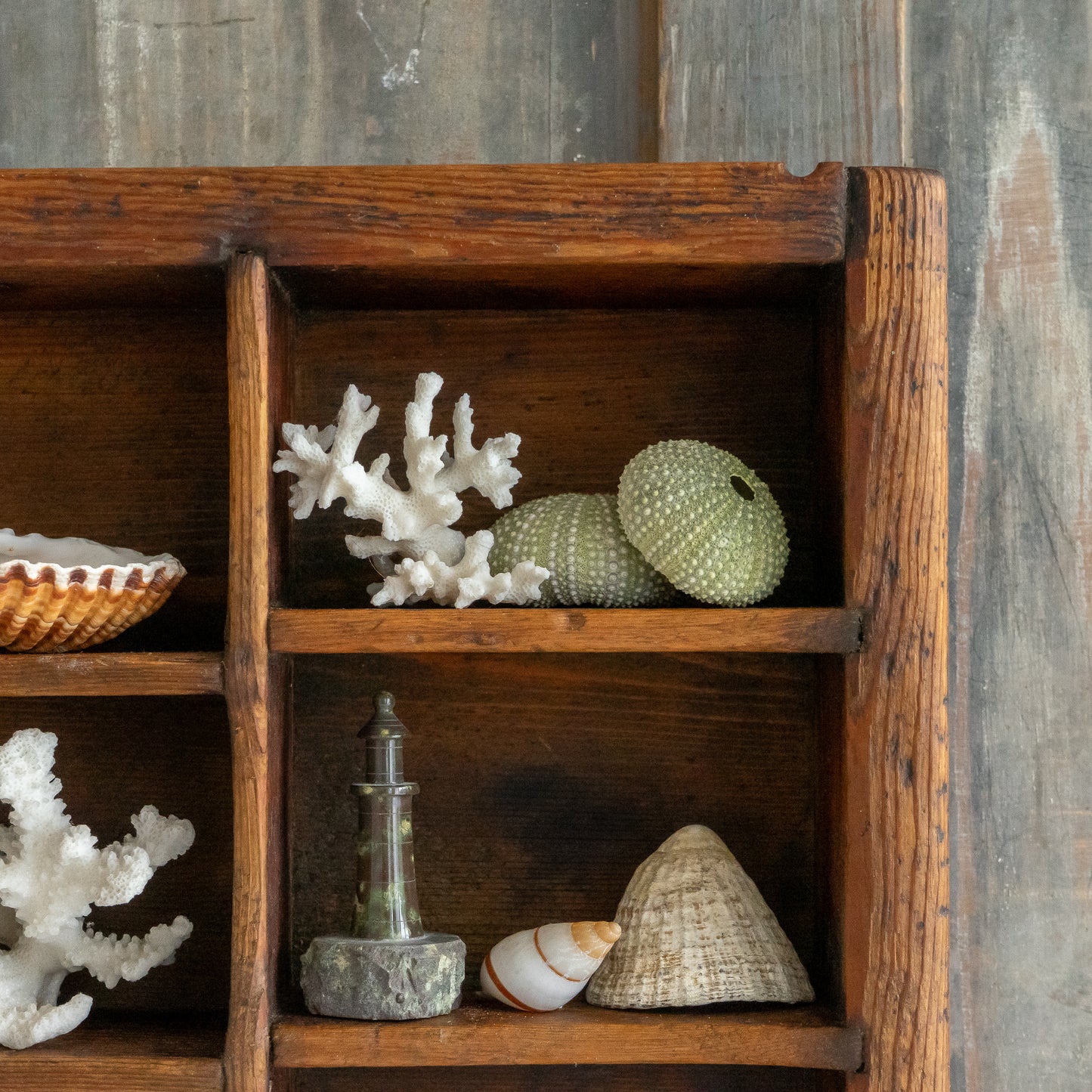 Little Pigeon Hole Shelf Caddy