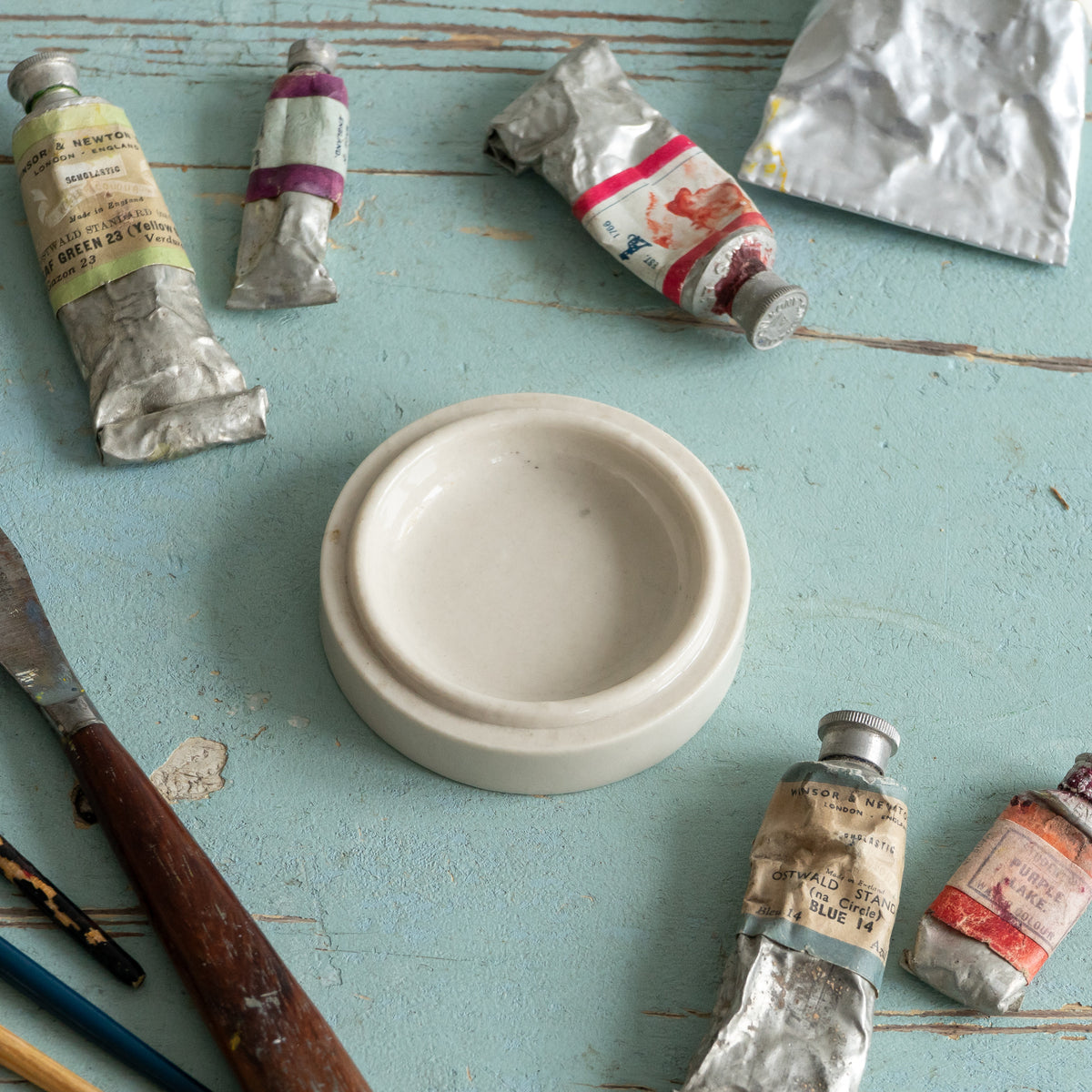Little round Ironstone Paint Palette