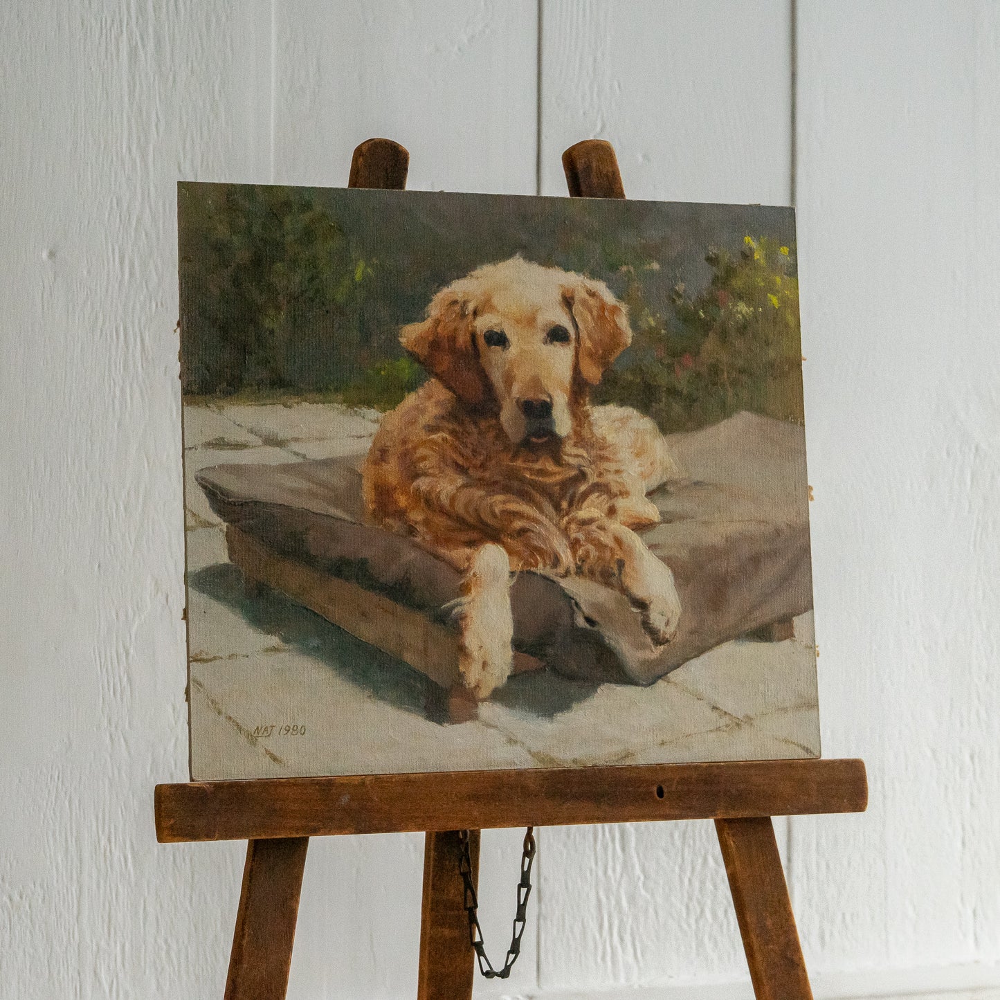 OIL ON BOARD PAINTING OF A GOLDEN RETRIEVER