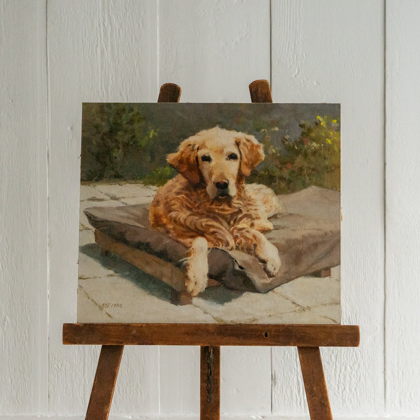 OIL ON BOARD PAINTING OF A GOLDEN RETRIEVER