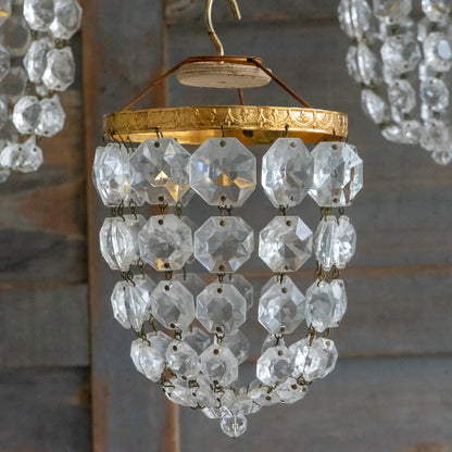 Pretty Little Crystal Bag chandelier