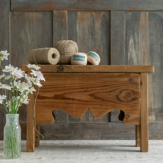 Pretty Little Pine Stool