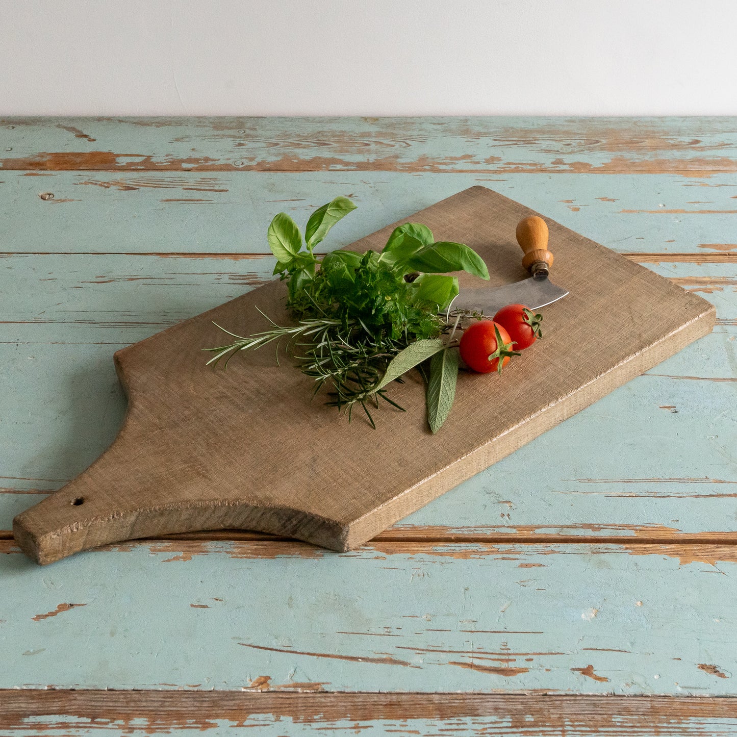 RUSTIC FRENCH CHOPPING BOARD