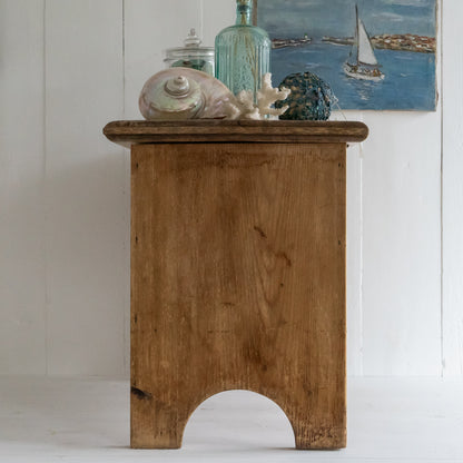 Rustic Pine Bench Box