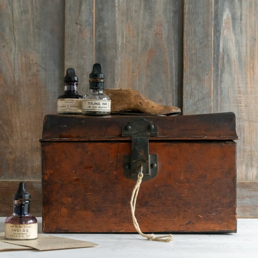 Toleware Tin Trunk