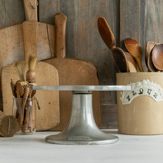Vintage Hartley Smith Cake Decorating Turntable