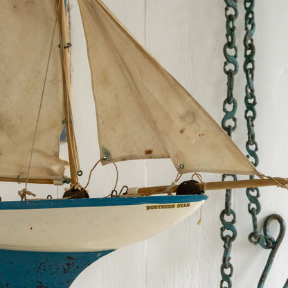 Vintage Pond Yacht