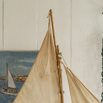 Vintage Pond Yacht