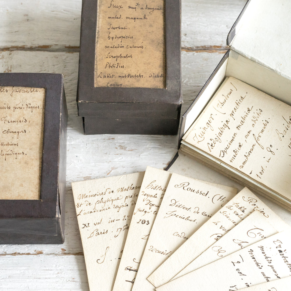BOX OF ANTIQUE FRENCH NOTE CARDS