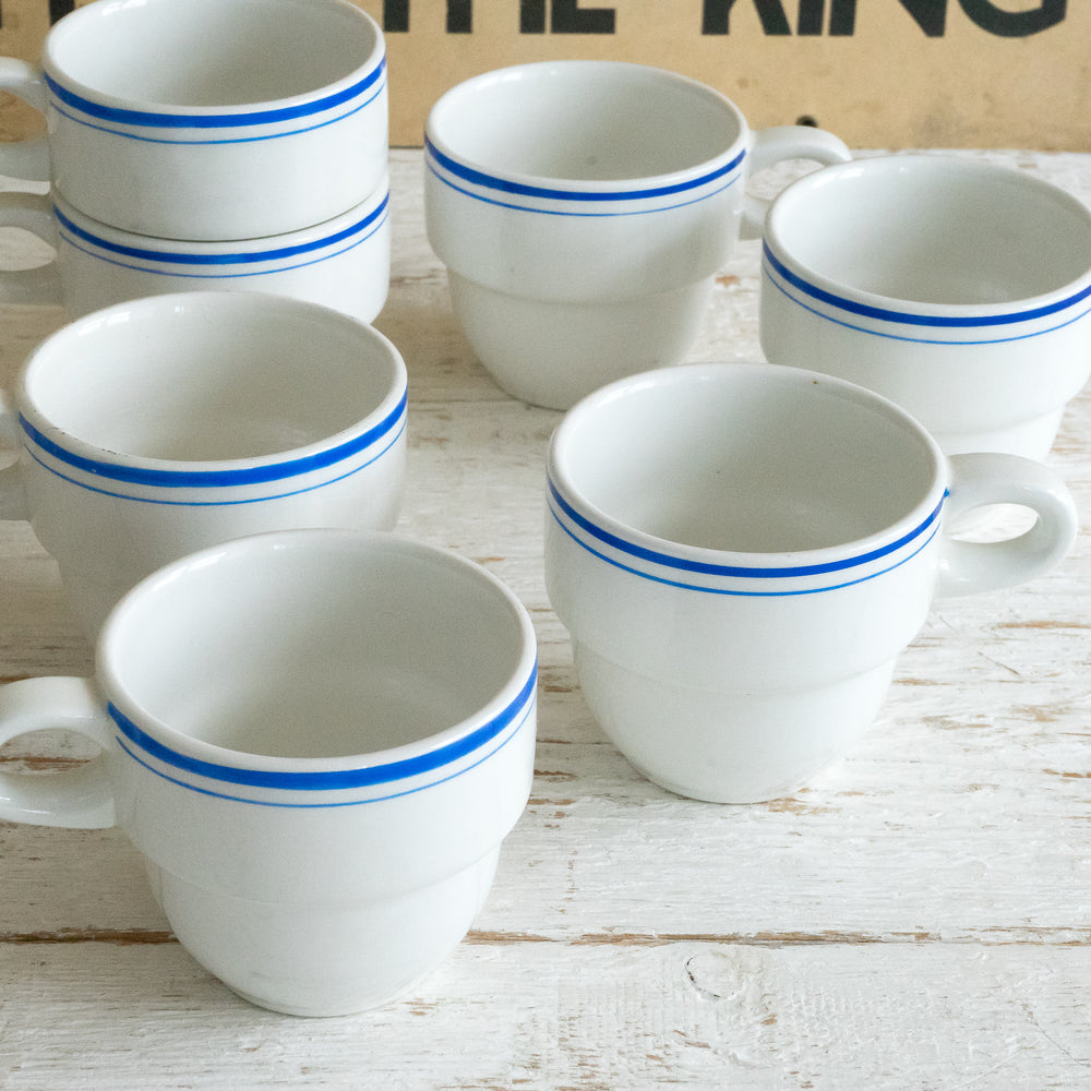 VINTAGE FRENCH BLUE AND WHITE MUG