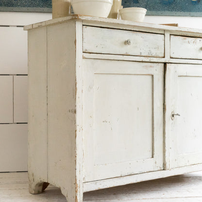 WHITE RUSTIC CUPBOARD